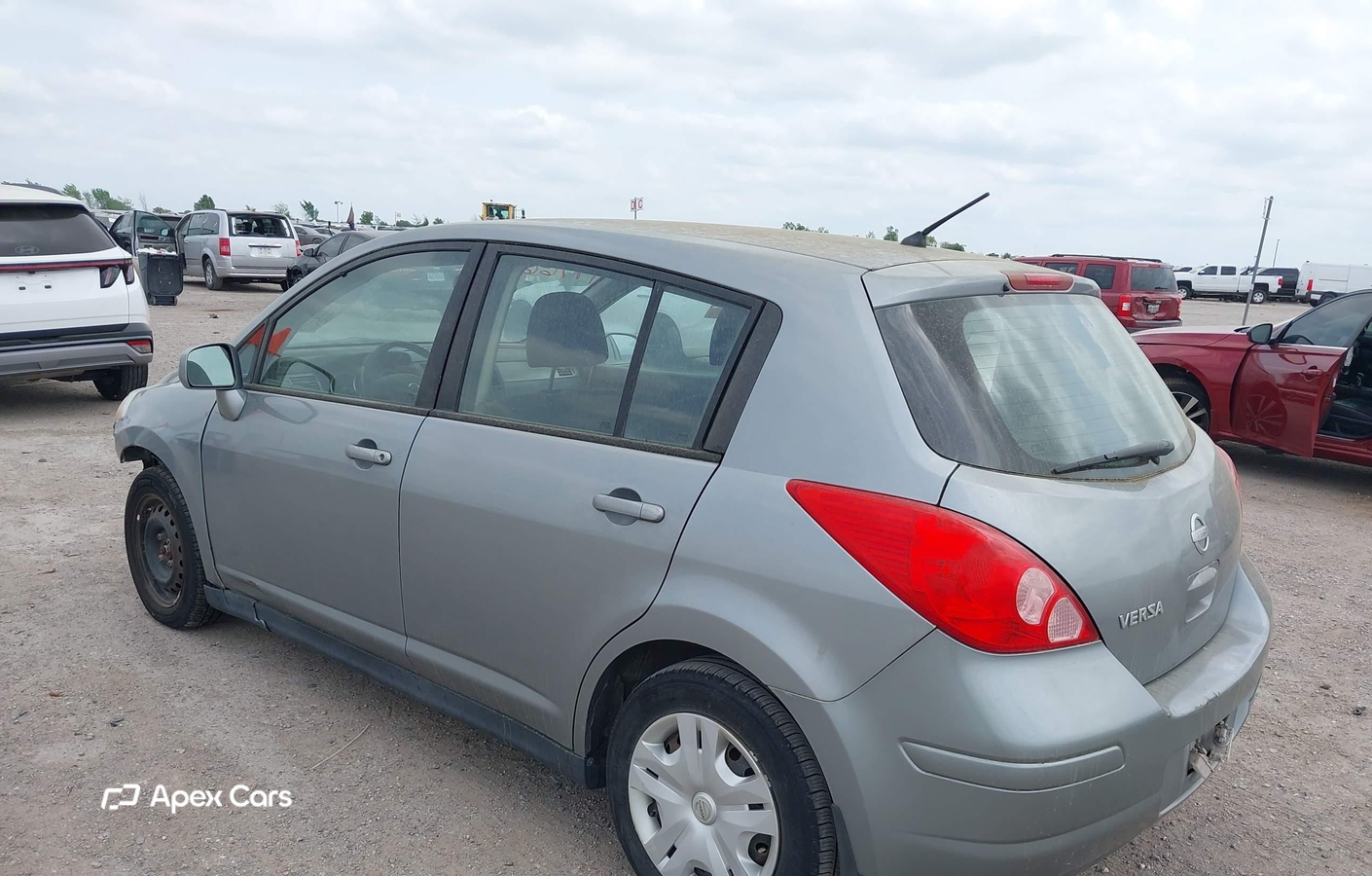 Nissan Versa 2011
