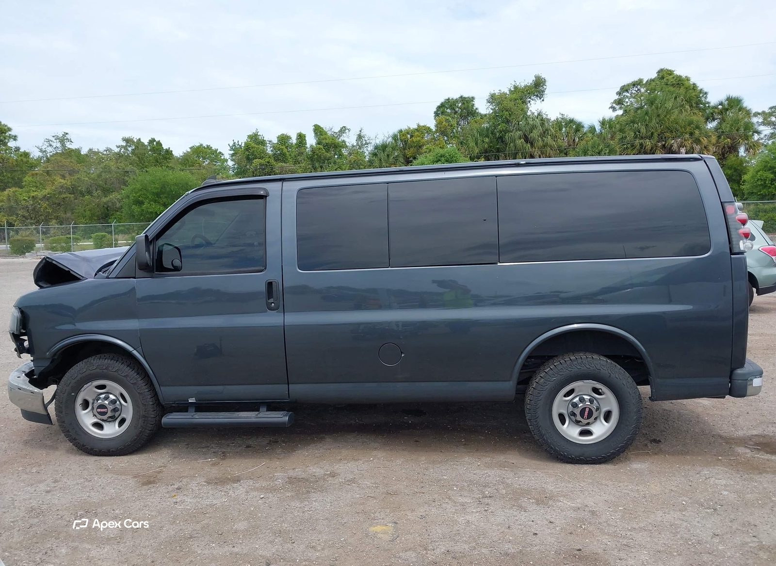 GMC Savana 2017