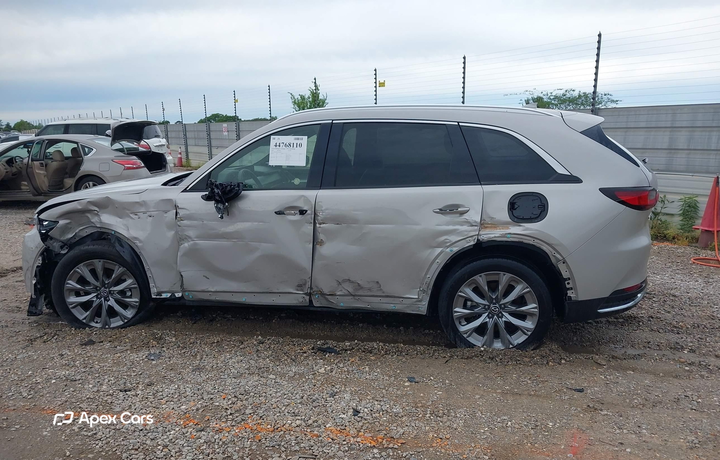 Mazda CX-90 2025