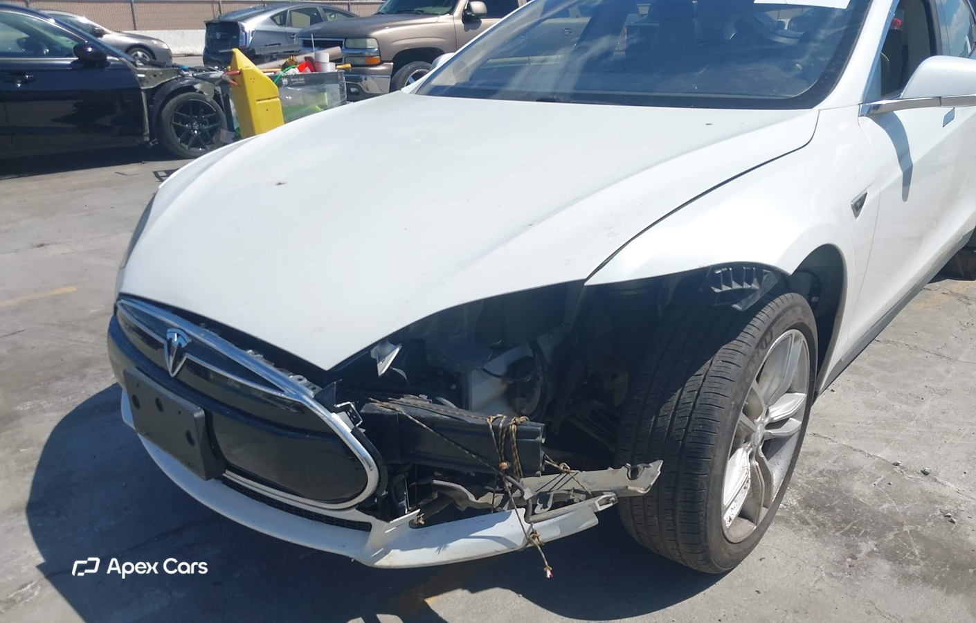 Tesla Model S 2012