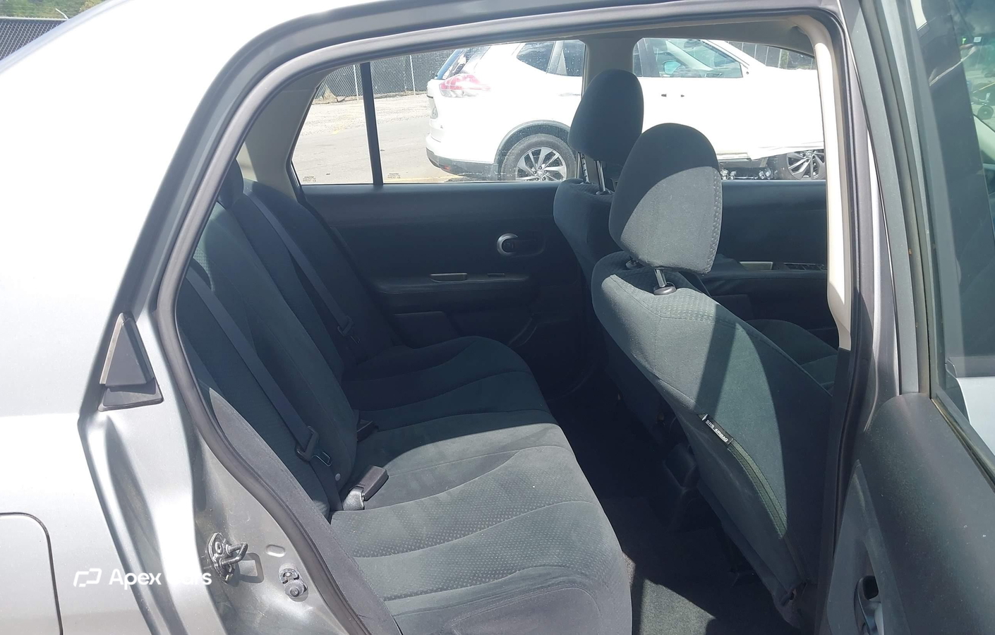 Nissan Versa 2010