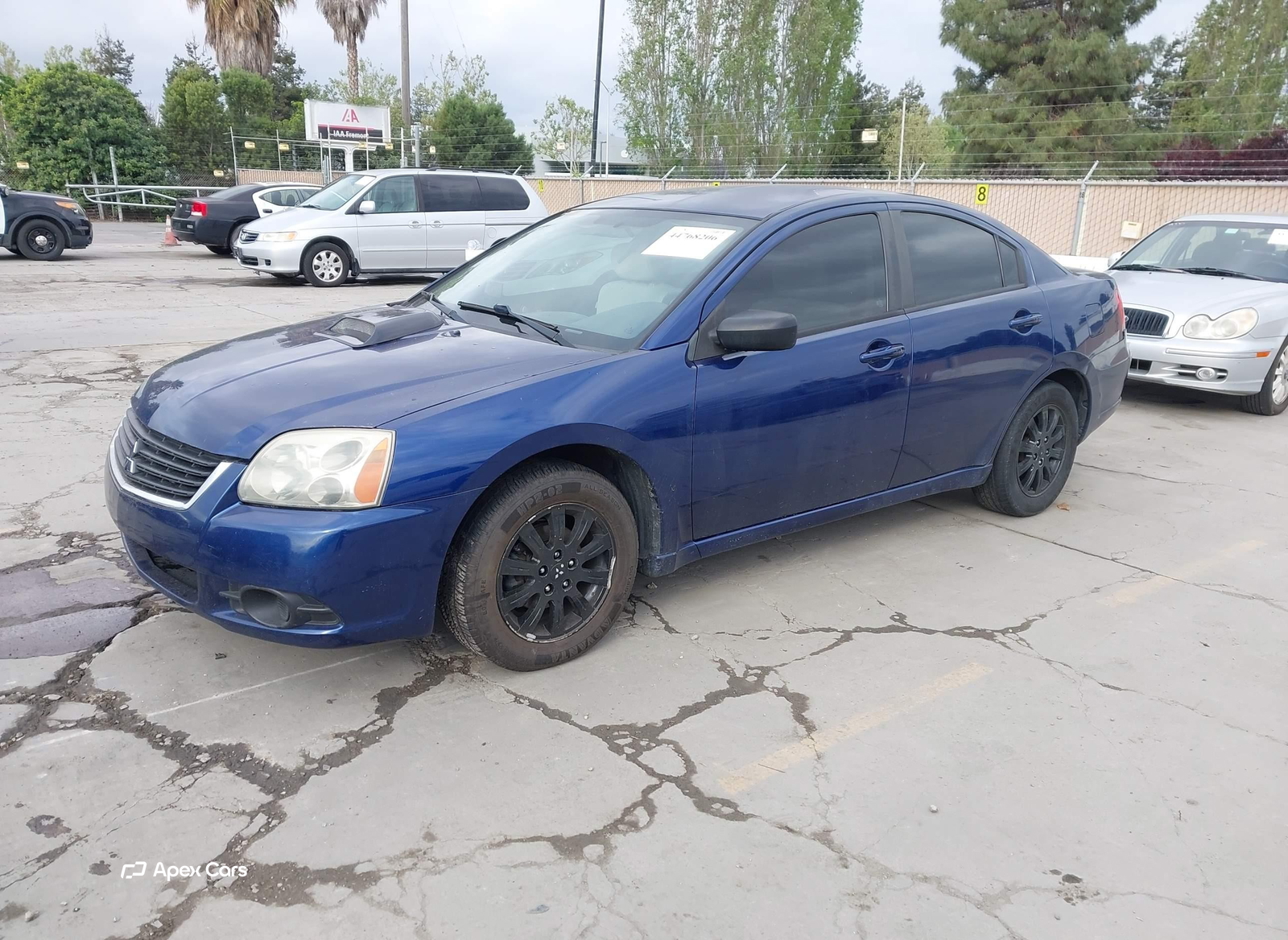 Mitsubishi Galant 2009
