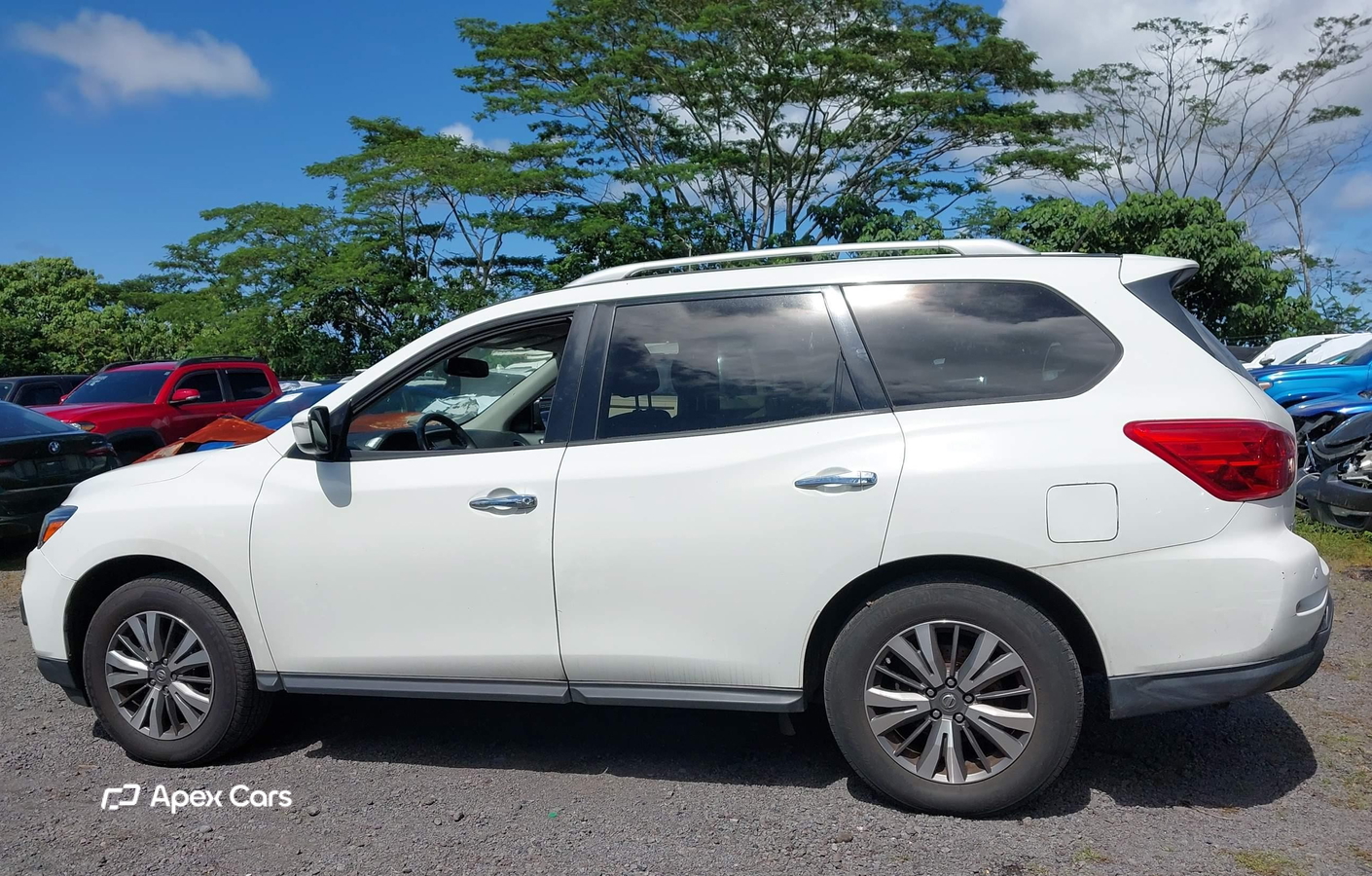 Nissan Pathfinder 2018