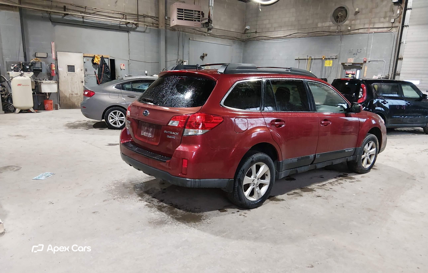 Subaru Outback 2013