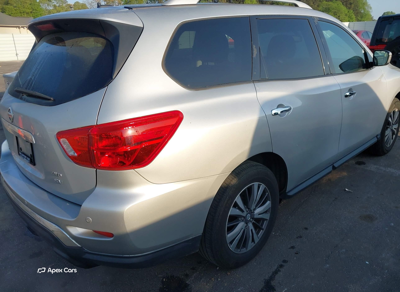 Nissan Pathfinder 2018