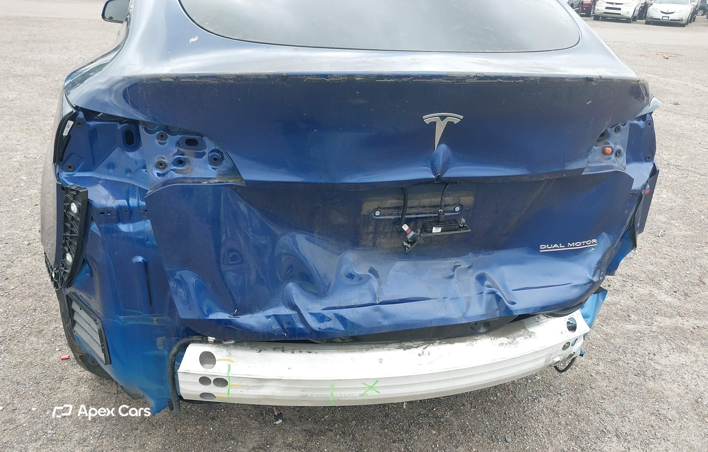 Tesla Model Y 2022