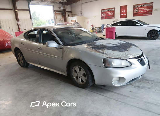 2005 Pontiac Grand Prix - Image 1 of 5