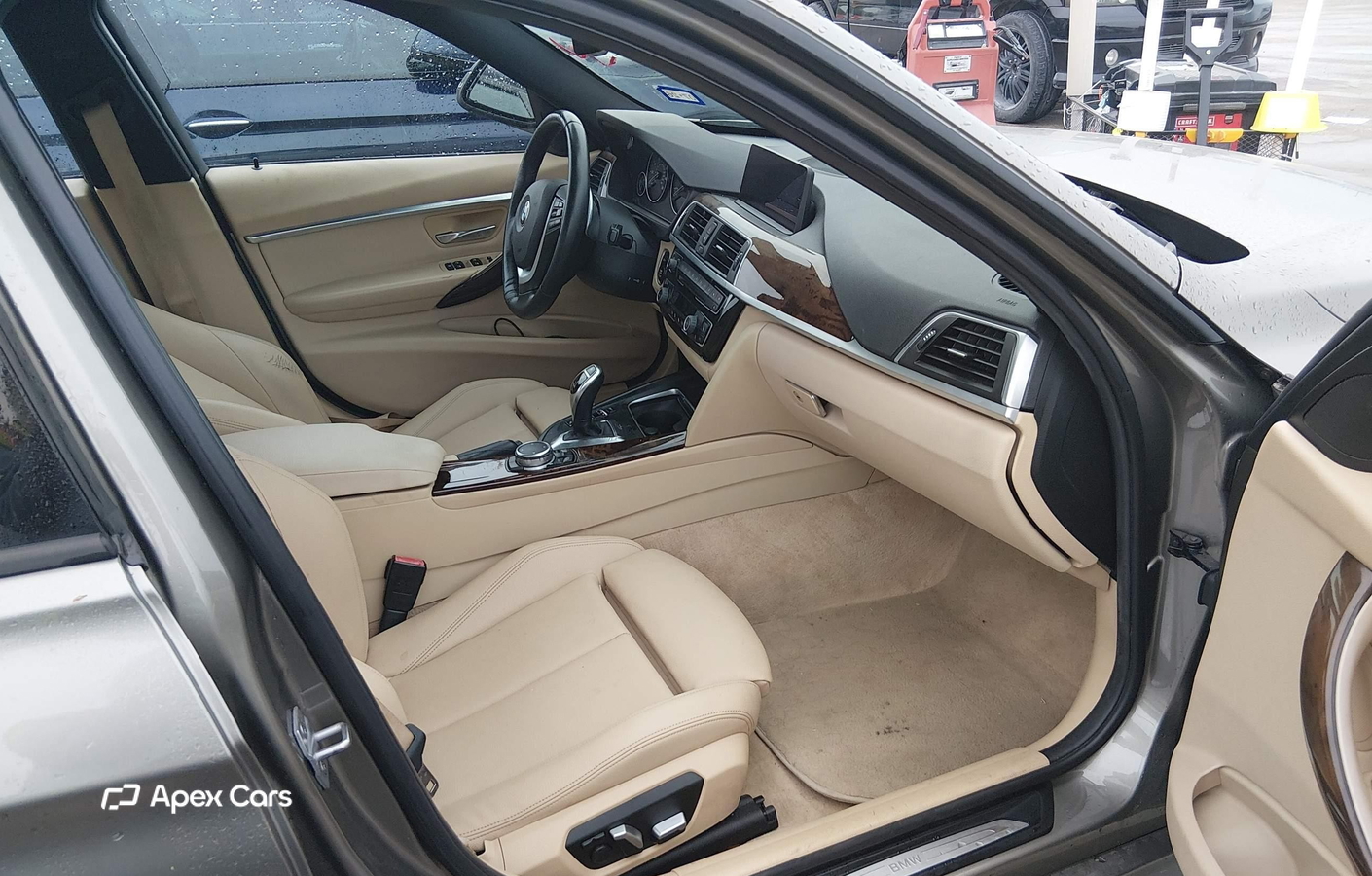 BMW Series 3 2016