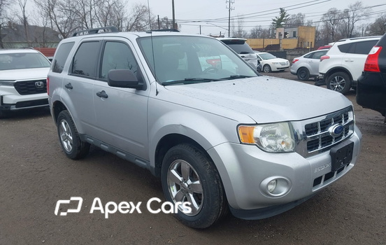 Ford Escape 2011 - Image 1 of 11