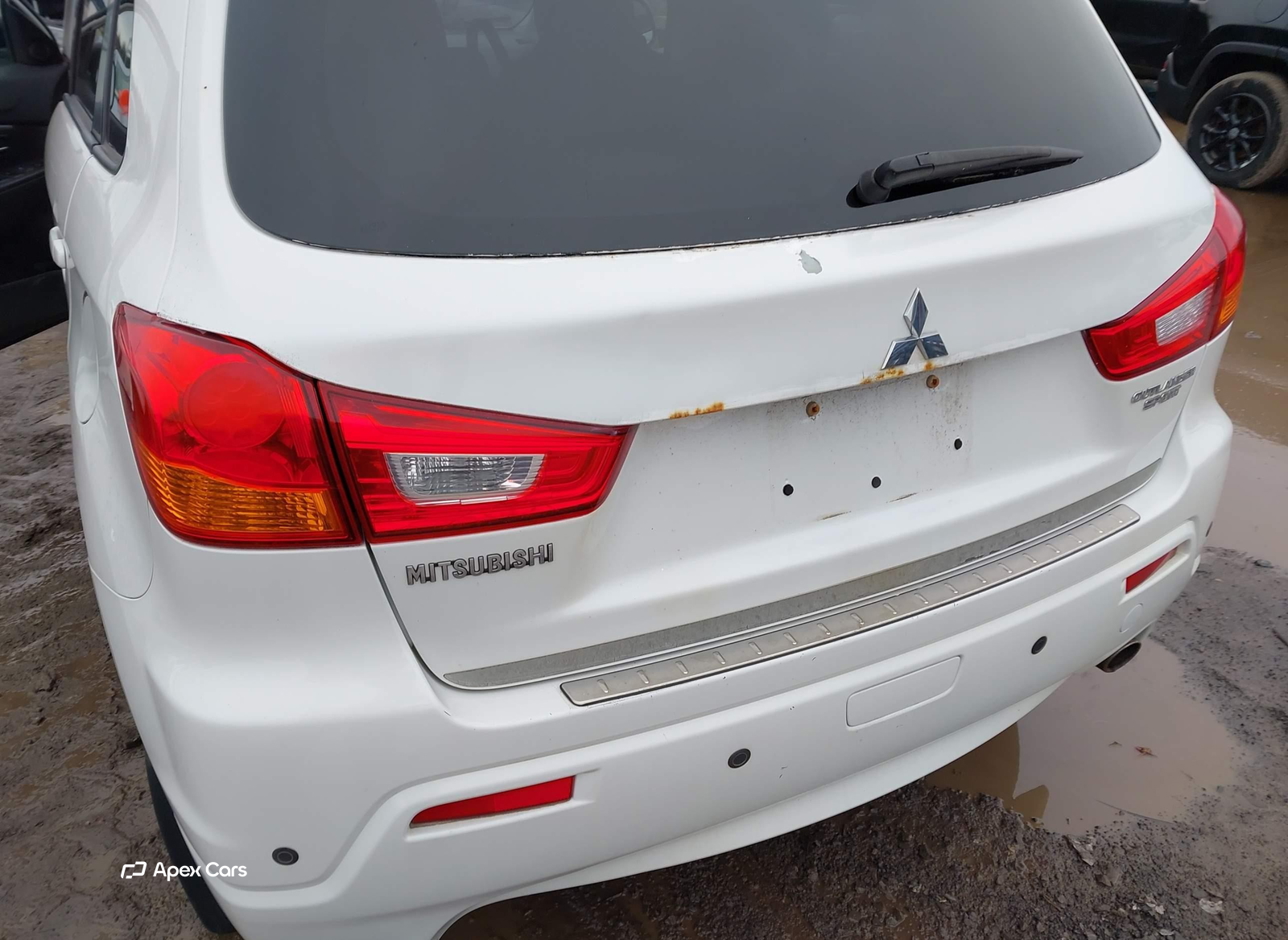 Mitsubishi Outlander 2012