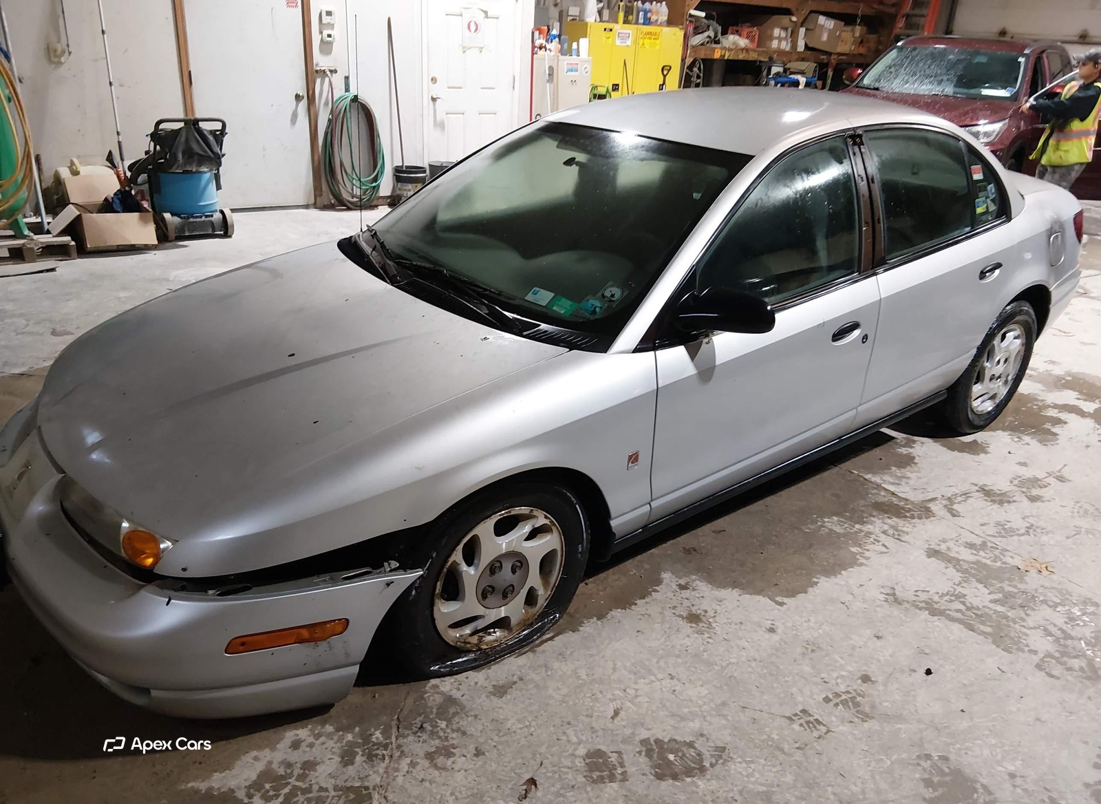Saturn SL 2002