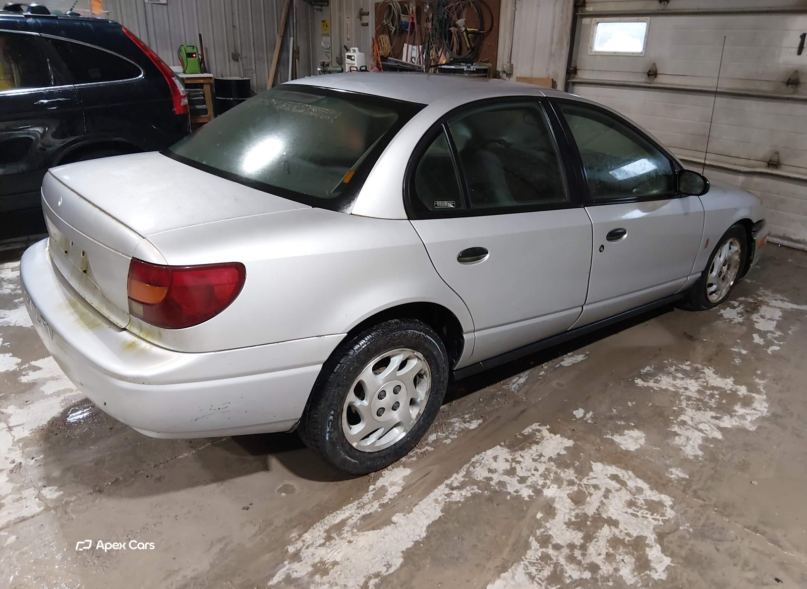 Saturn SL 2002
