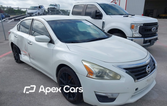 Nissan Altima 2014 - Image 1 of 14