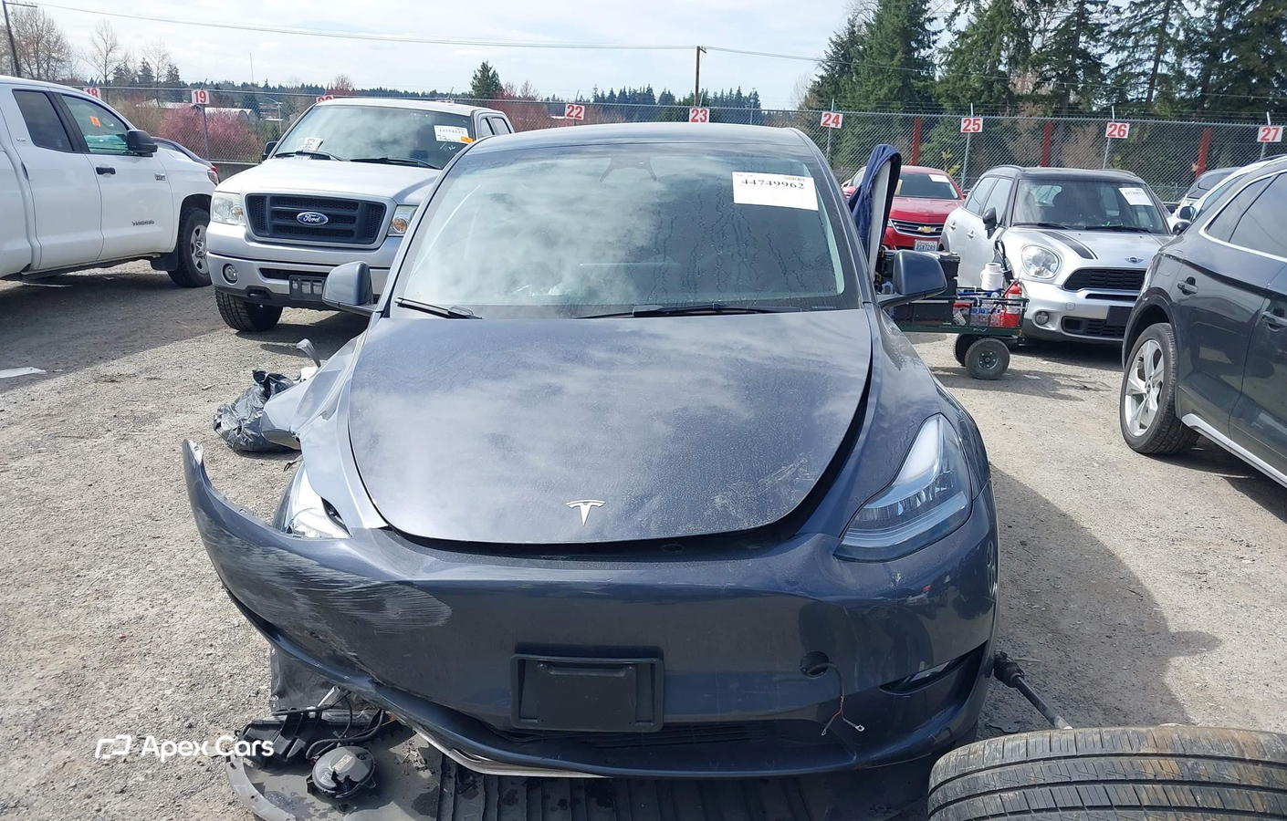 Tesla Model Y 2023