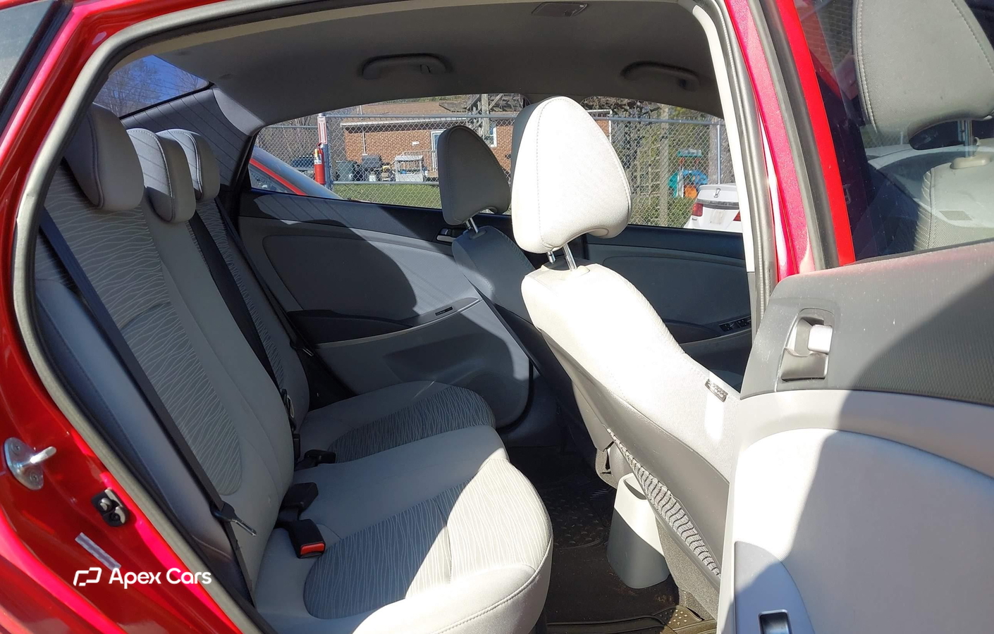 Hyundai Accent 2015