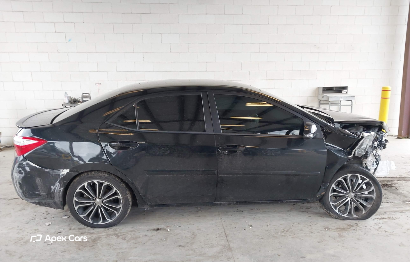 Toyota Corolla 2015