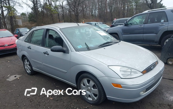 Ford Focus 2002 - Image 1 of 12
