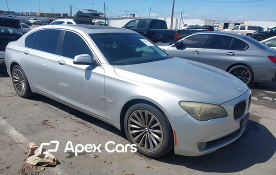 BMW Series 7 2012 - Image 1 of 12