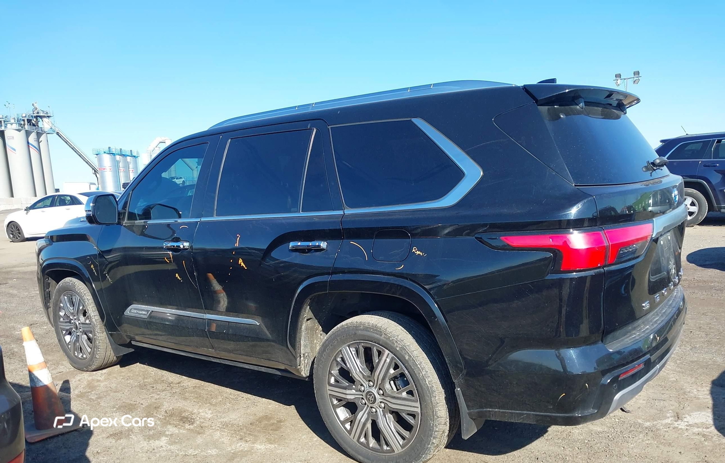 Toyota Sequoia 2023
