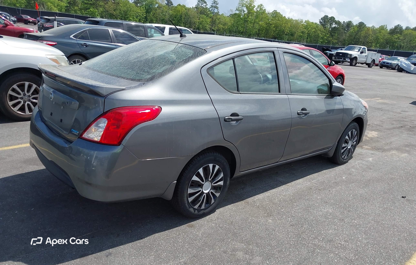 Nissan Versa 2016