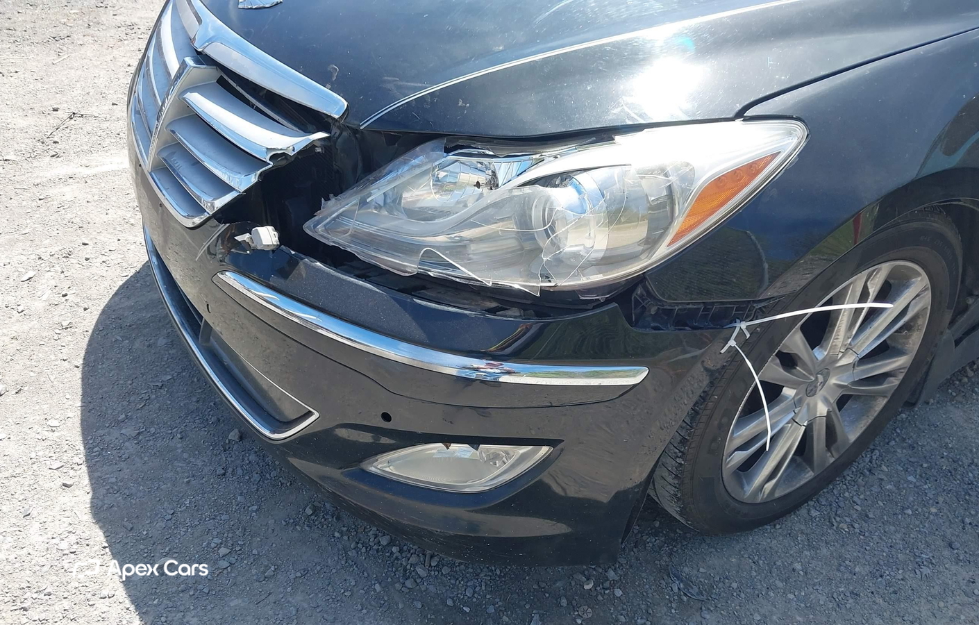 Hyundai Genesis 2012