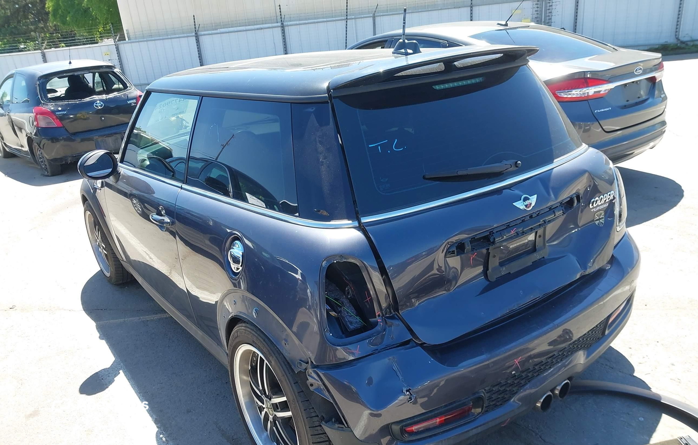 MINI Cooper 2012