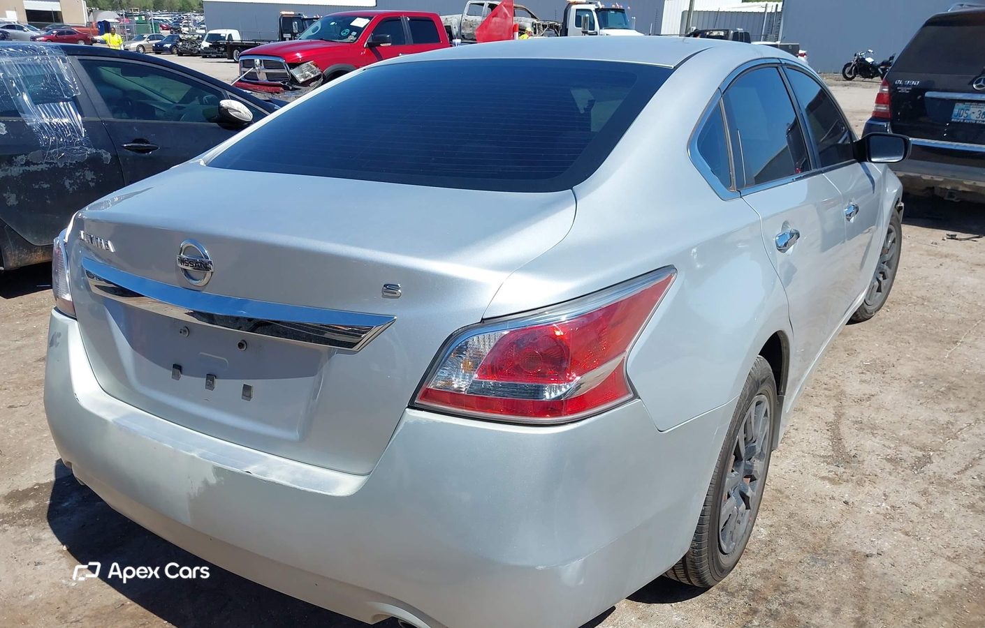 Nissan Altima 2015