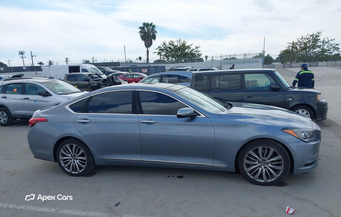 Hyundai Genesis 2015
