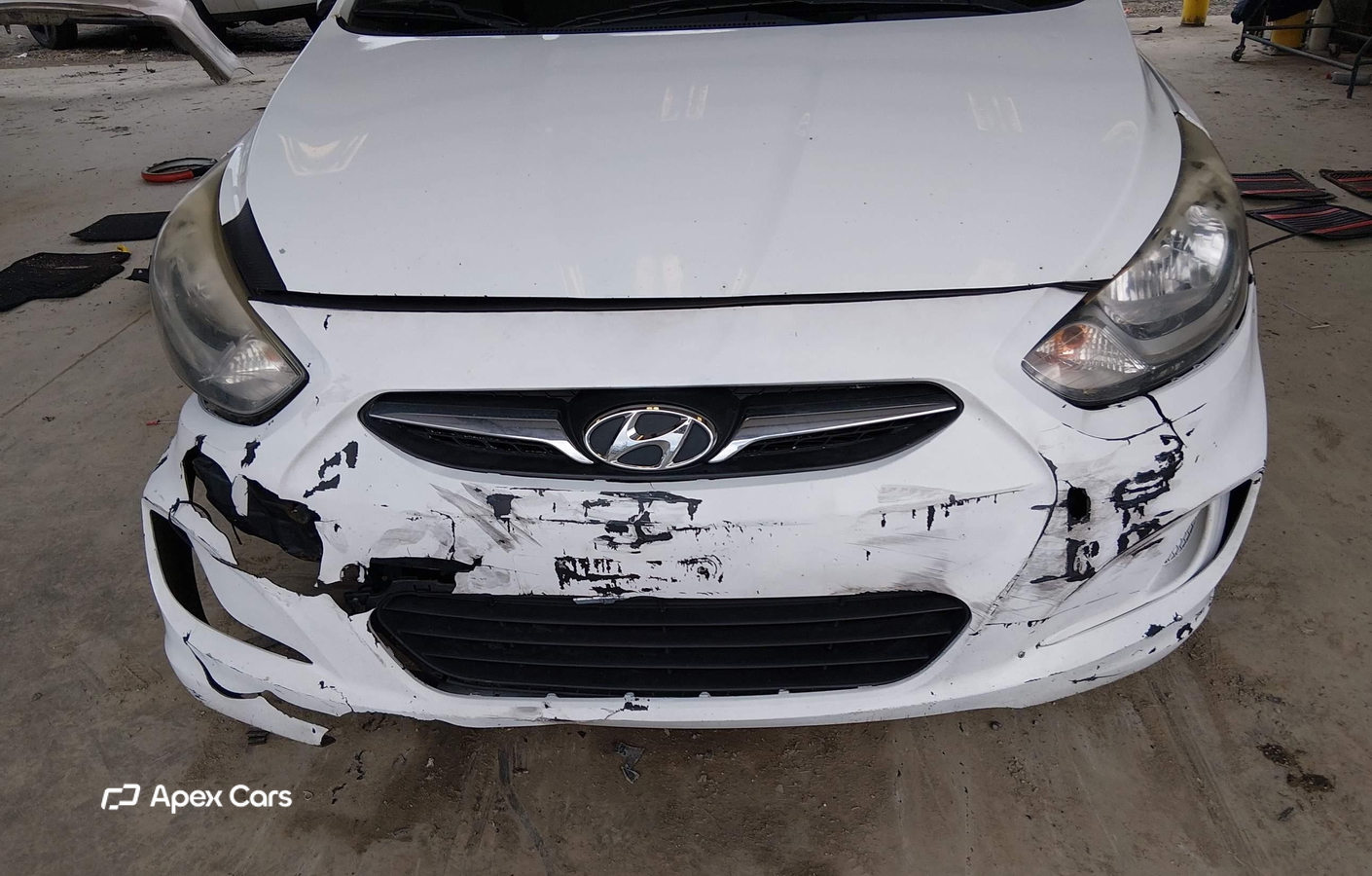 Hyundai Accent 2013