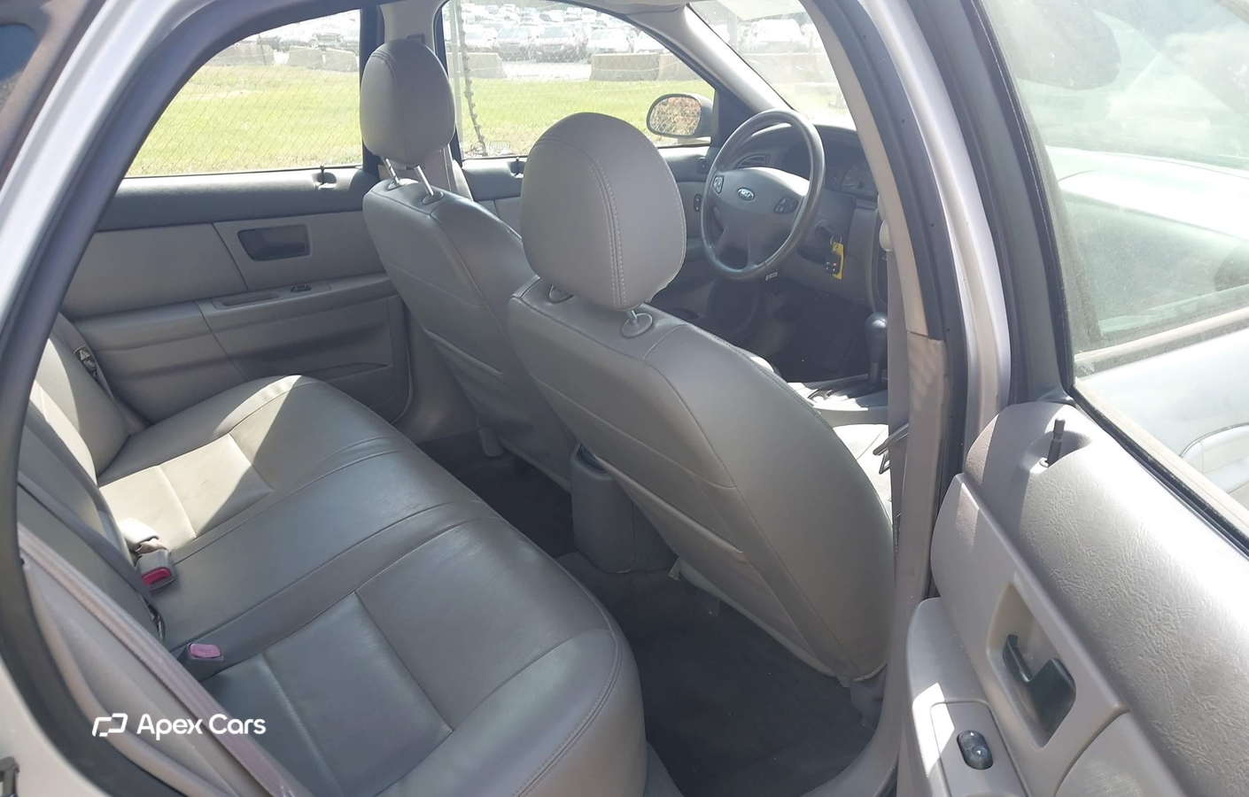 Ford Taurus 2003