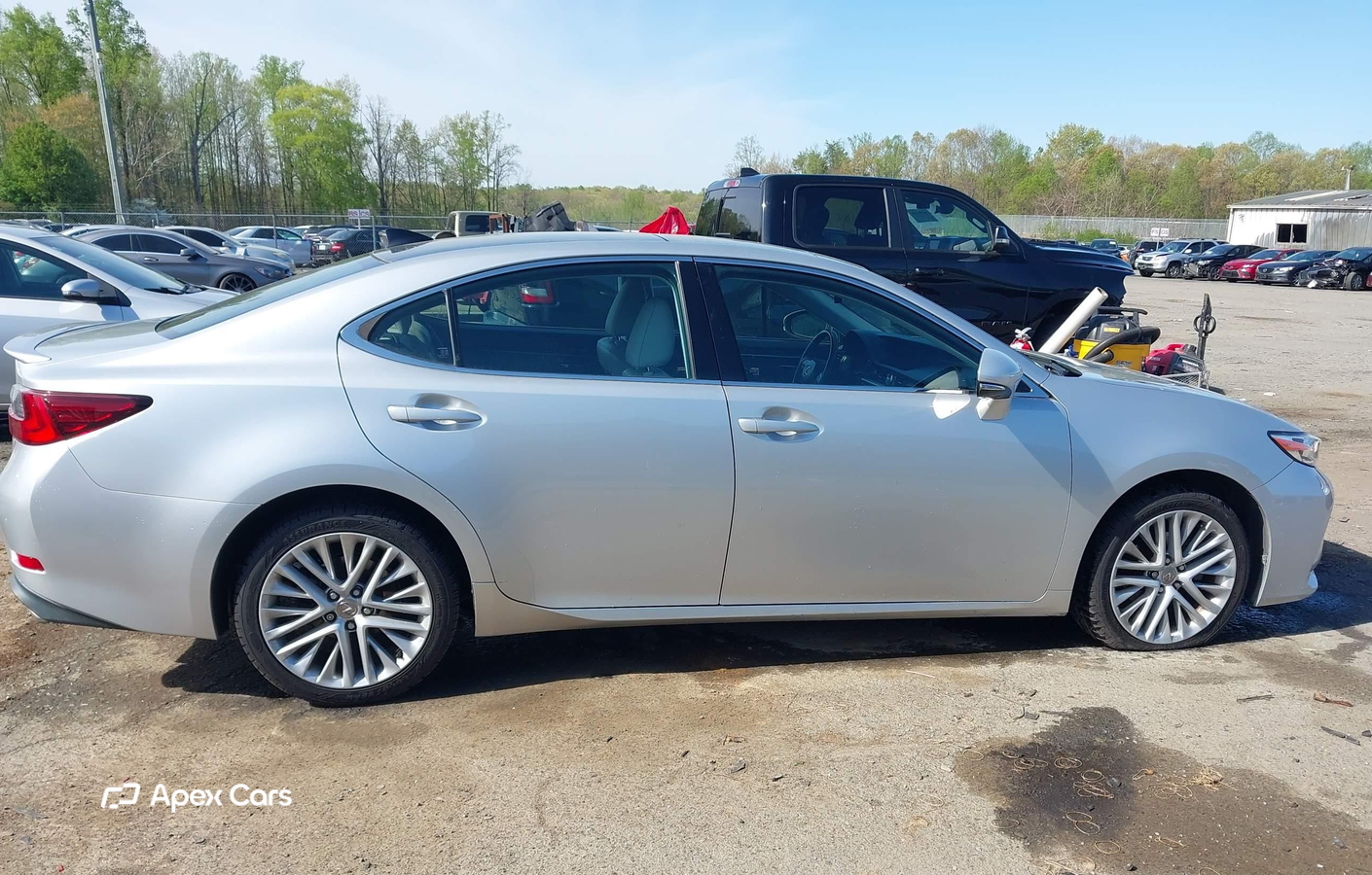 Lexus ES 2016