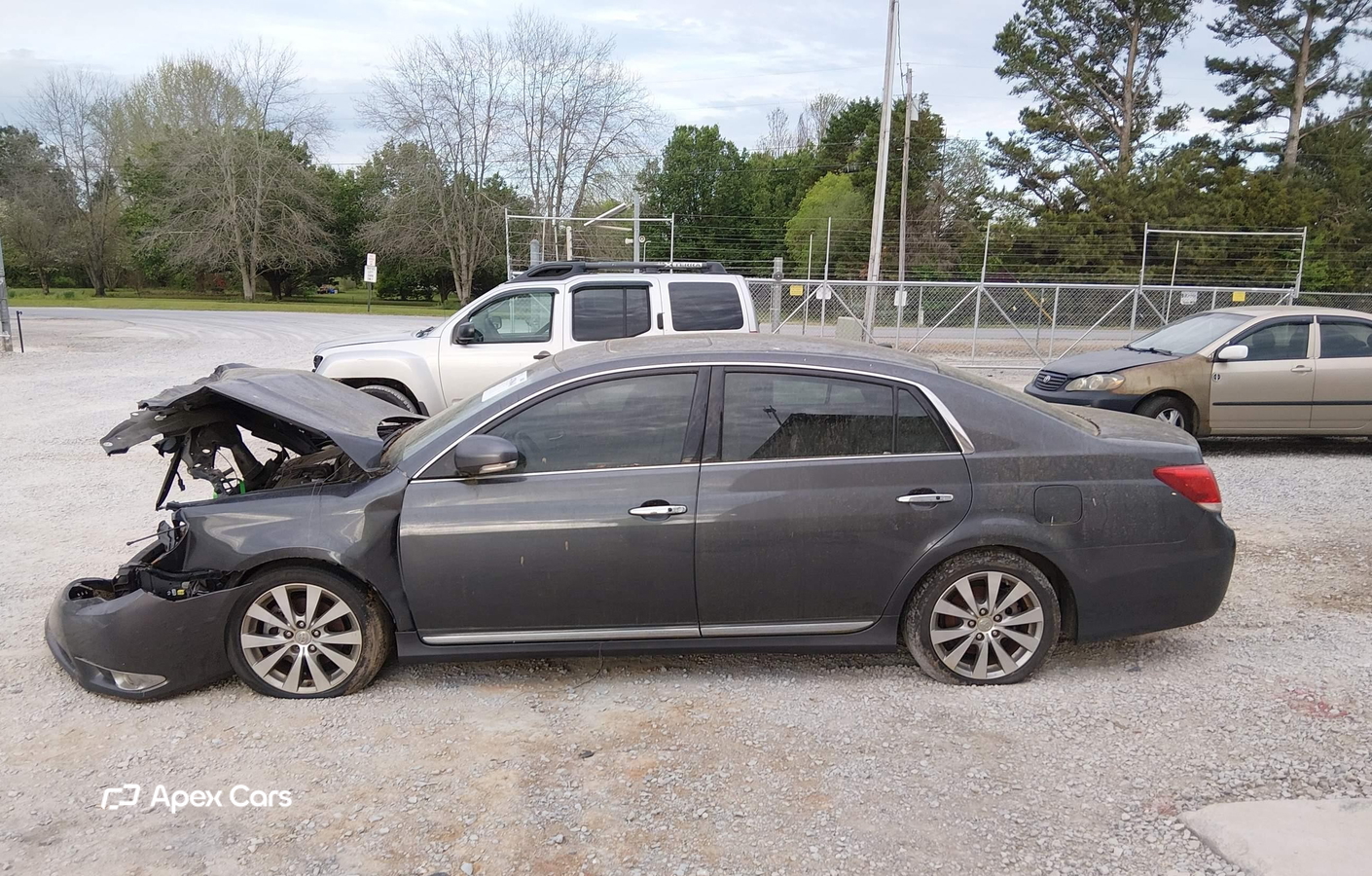 Toyota Avalon 2011