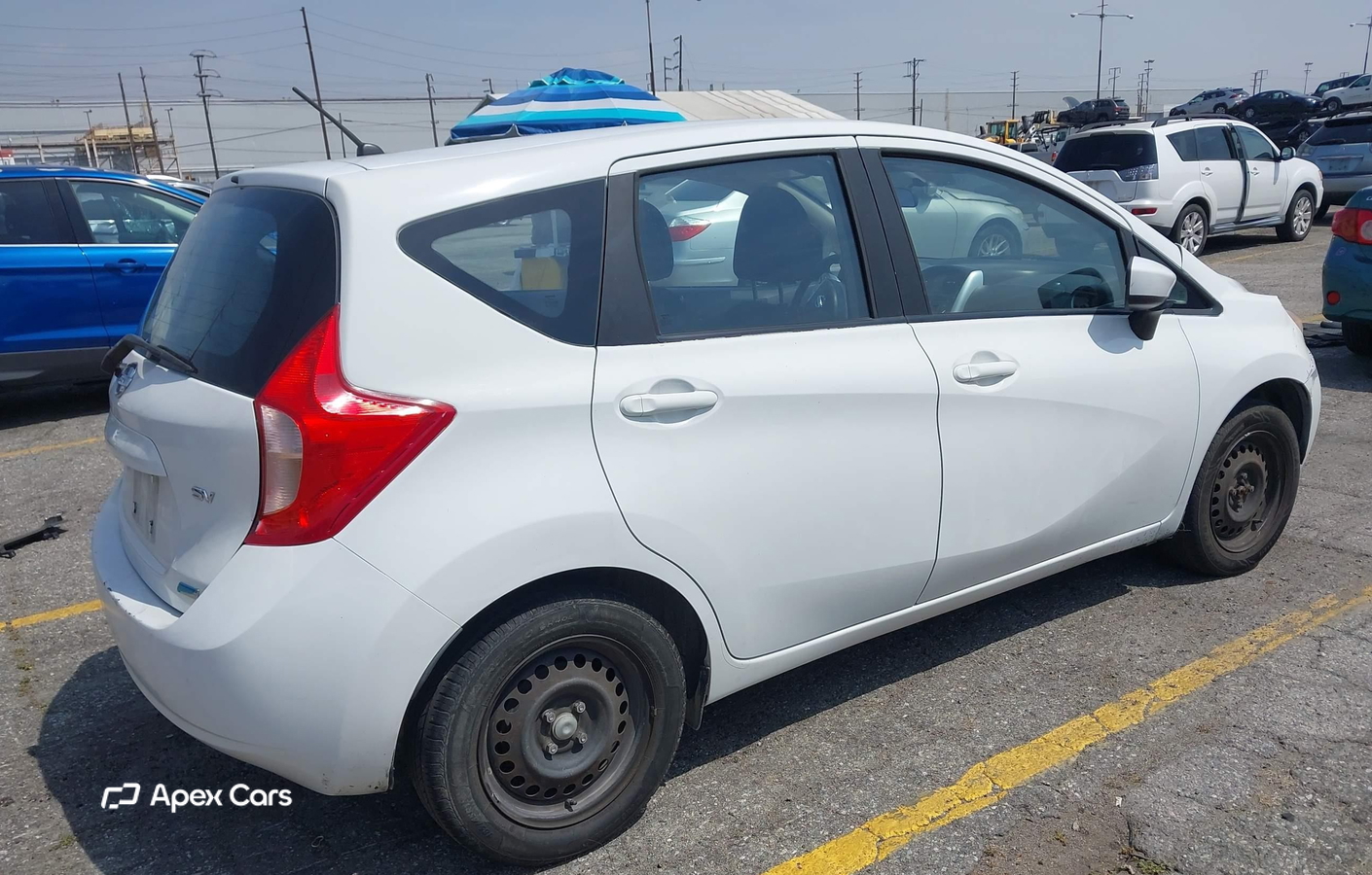 Nissan Versa 2015