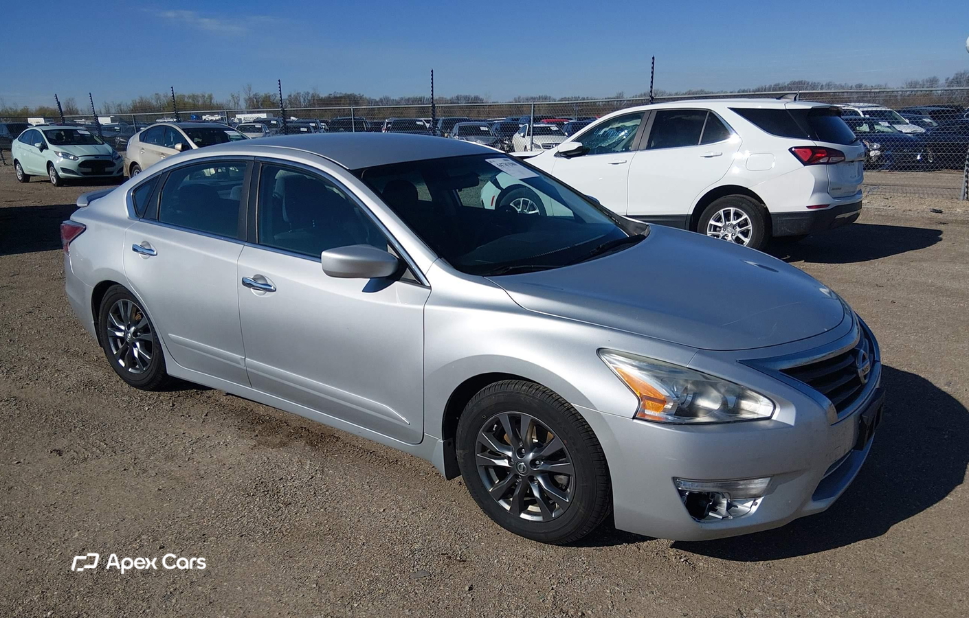 Nissan Altima 2015