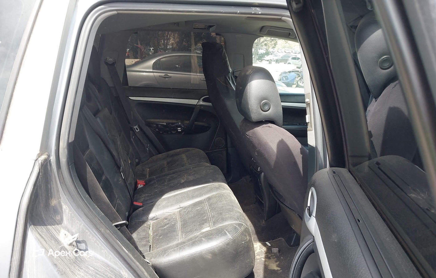 Porsche Cayenne 2004