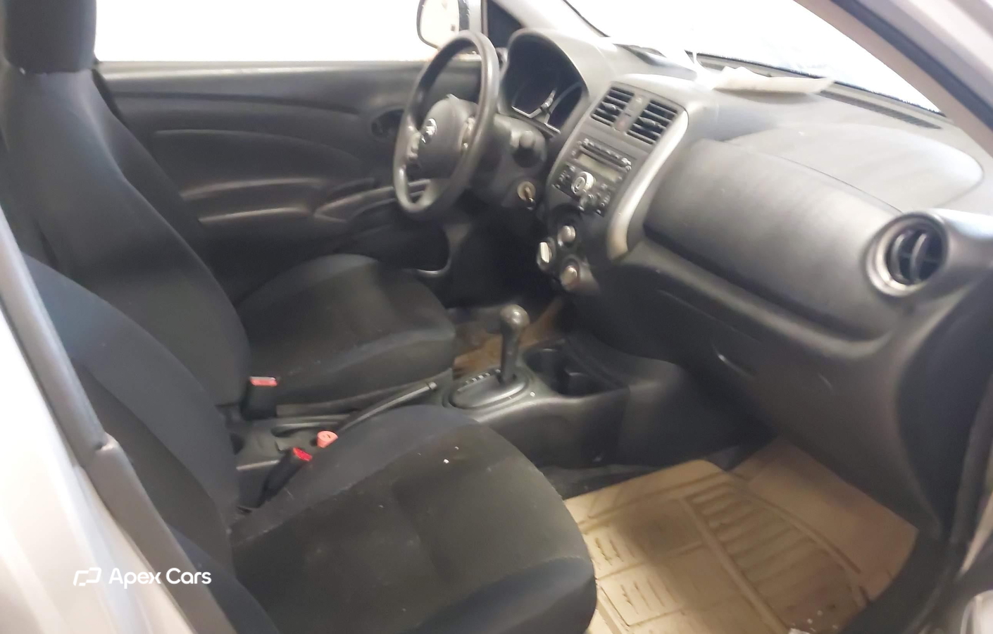 Nissan Versa 2012