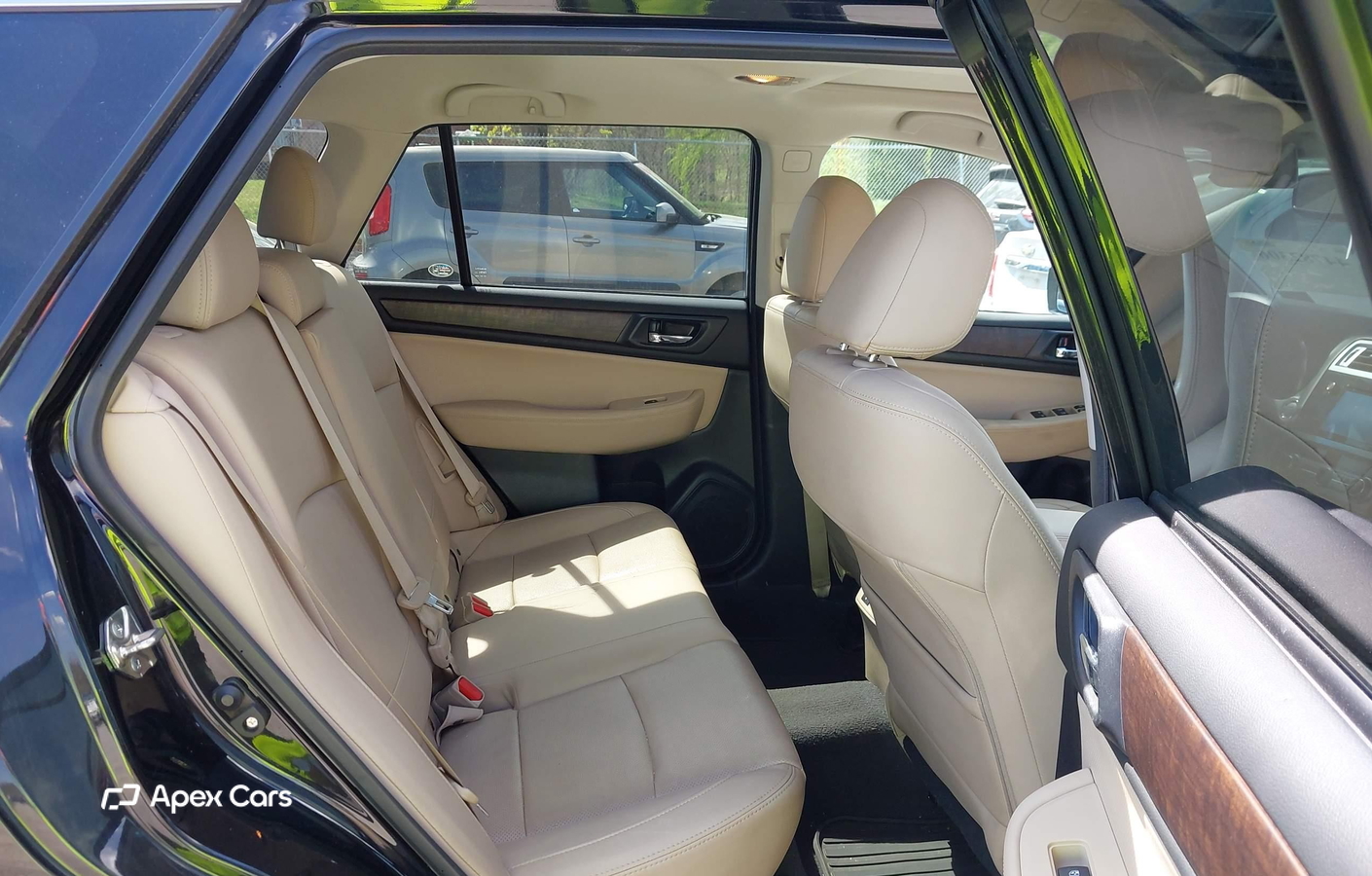 Subaru Outback 2016