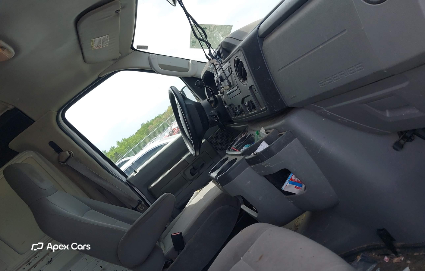 Ford Transit 2011