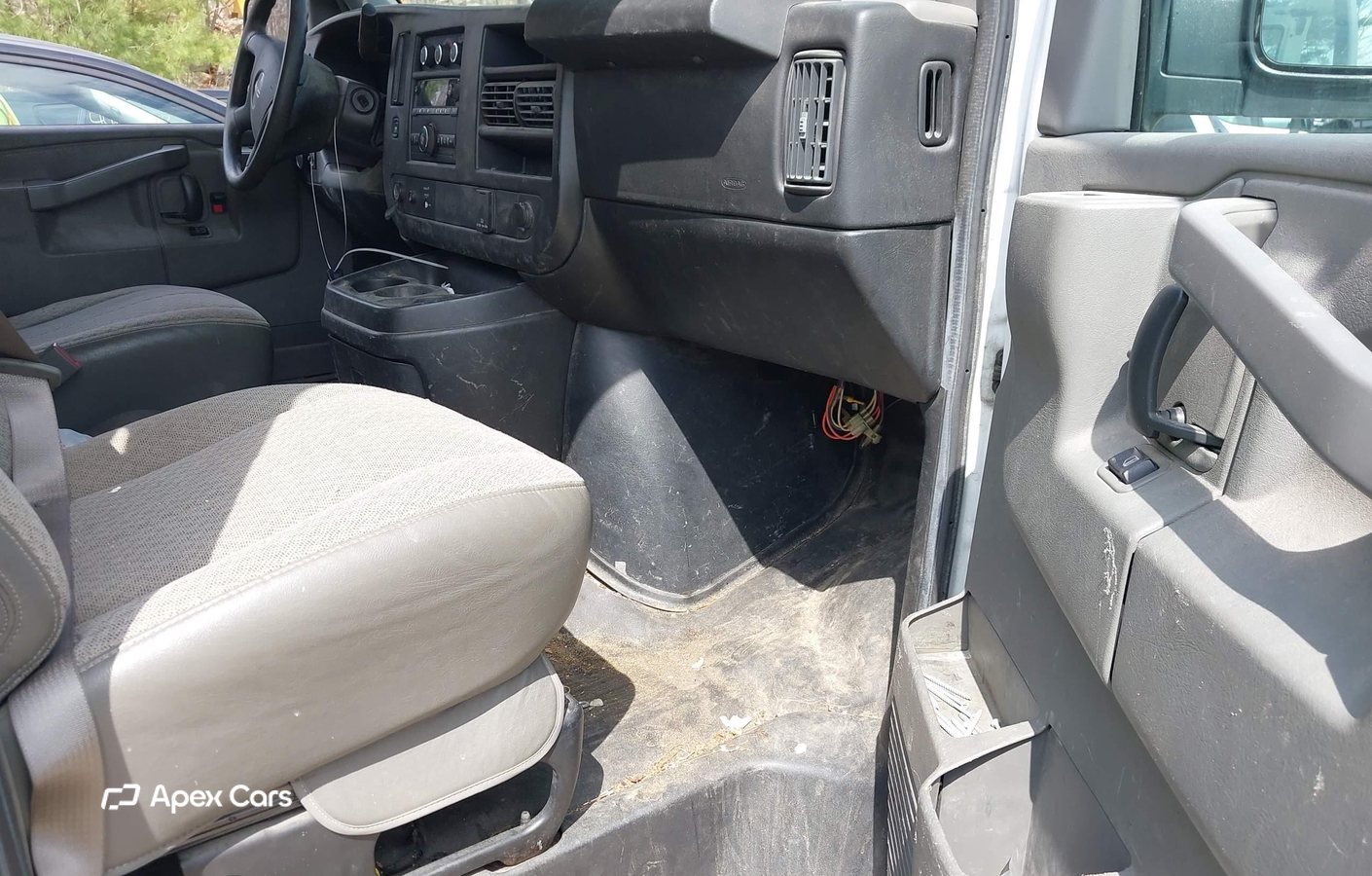 GMC Savana 2017