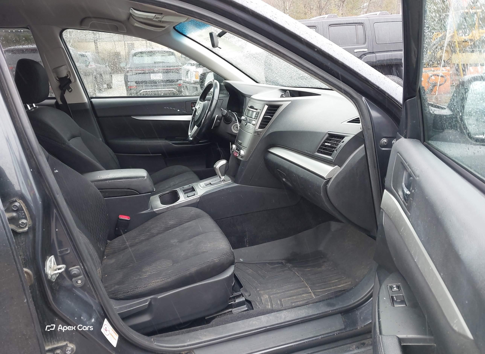 Subaru Outback 2011