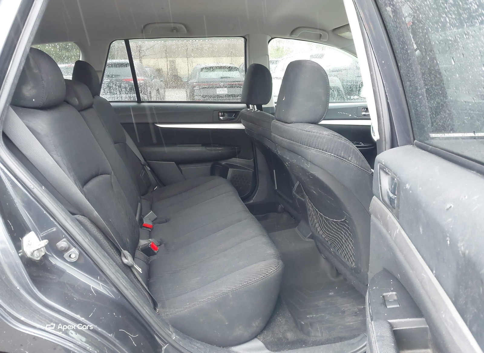 Subaru Outback 2011