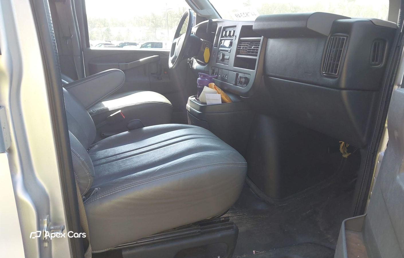 Chevrolet Express 2016