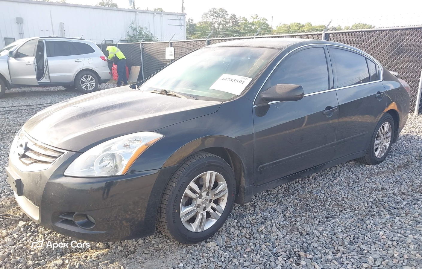 Nissan Altima 2011