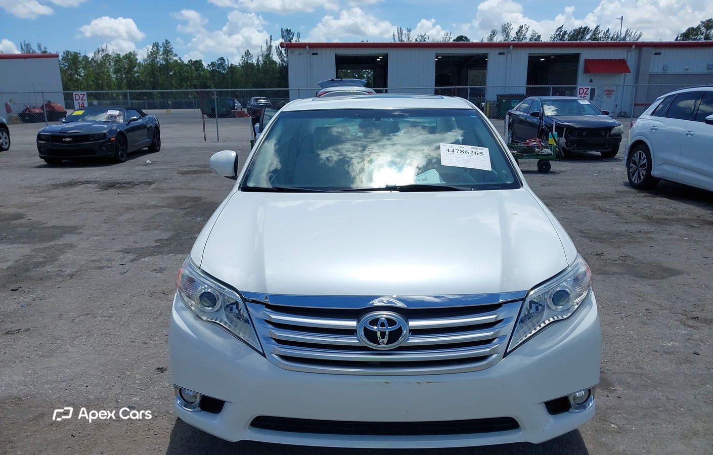Toyota Avalon 2012