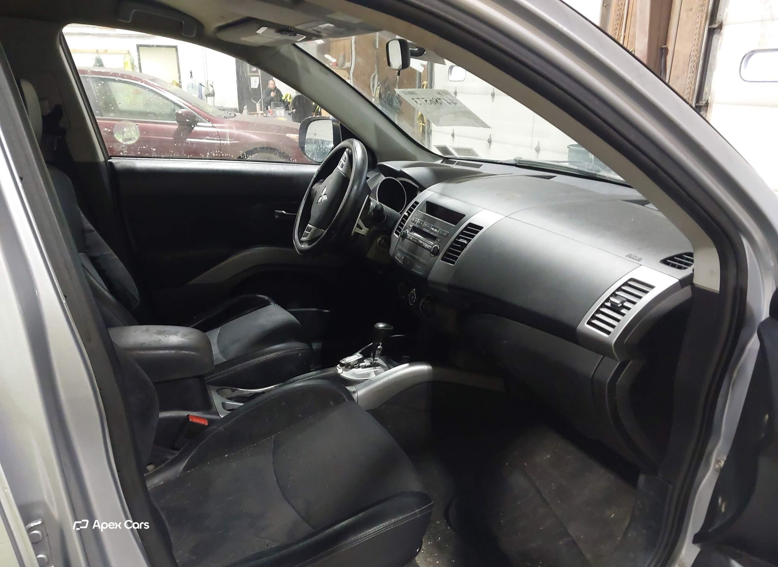 Mitsubishi Outlander 2010