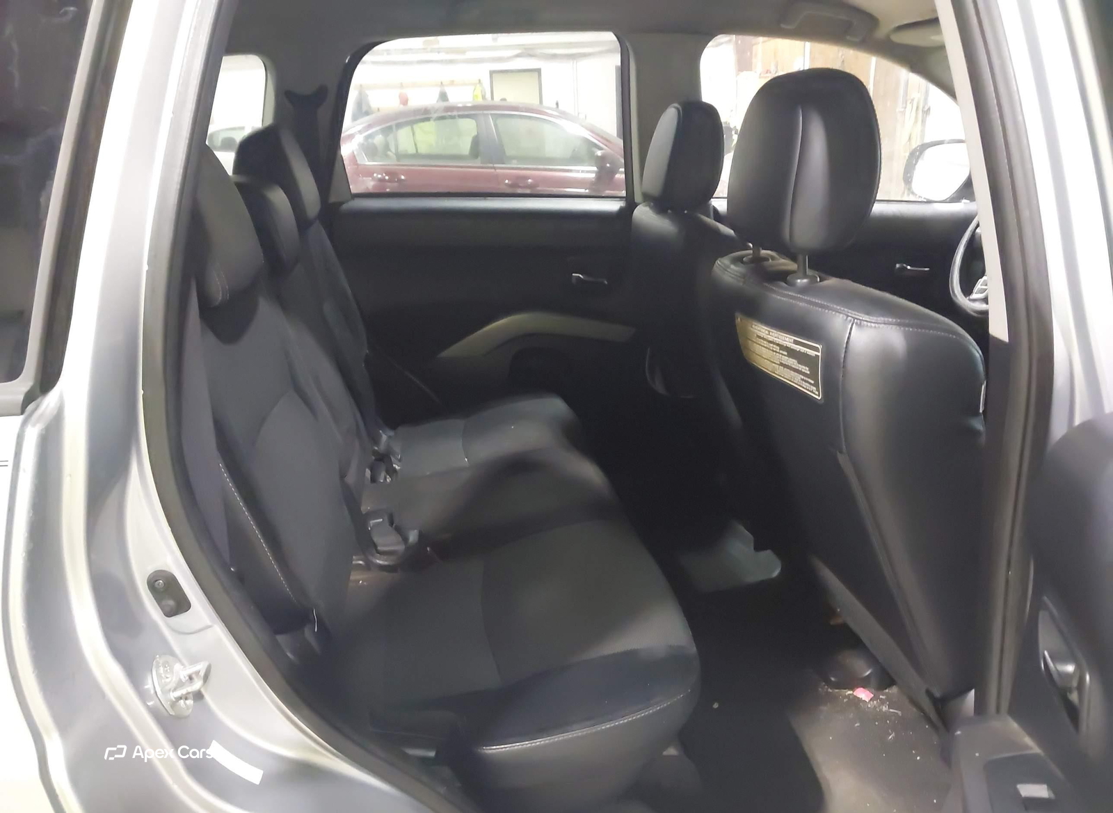 Mitsubishi Outlander 2010