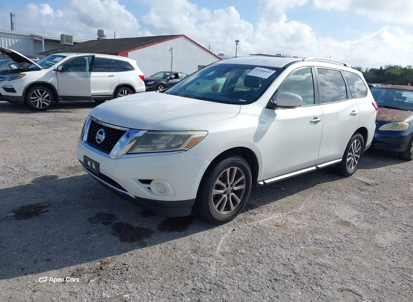 Nissan Pathfinder 2014