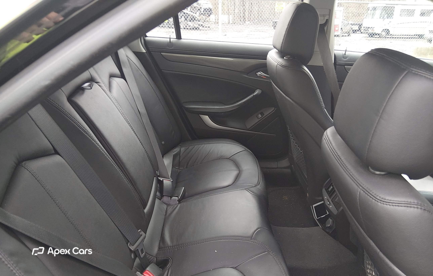 Cadillac CTS 2011