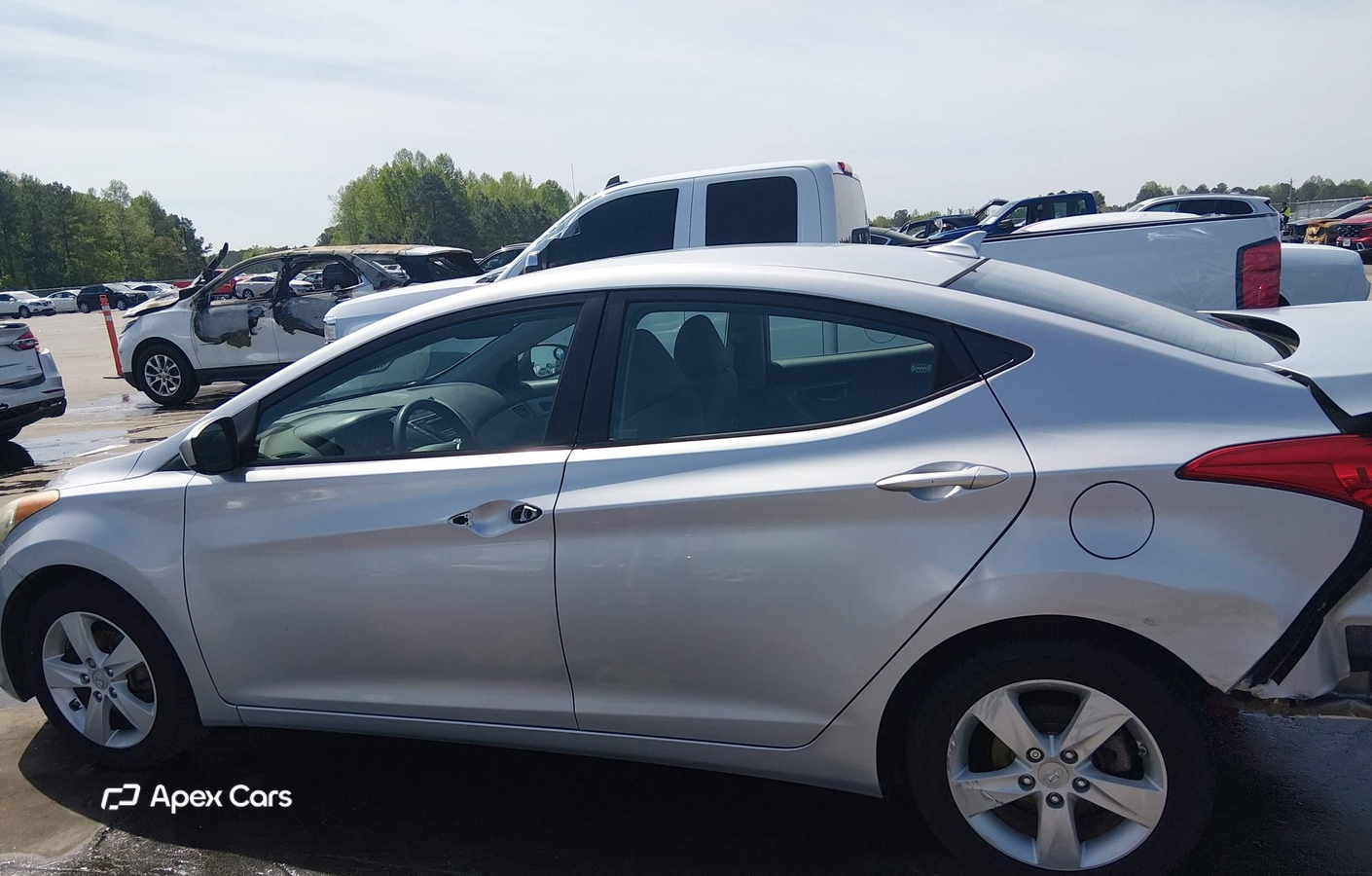 Hyundai Elantra 2012