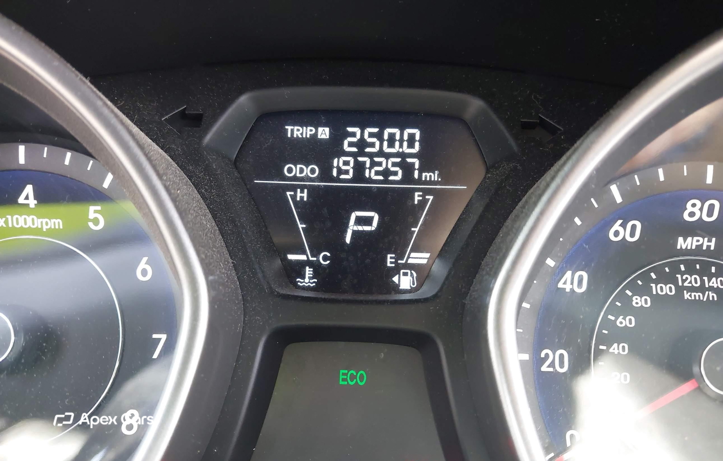 Hyundai Elantra 2012